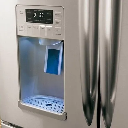 Холодильник Kaiser KS80420R