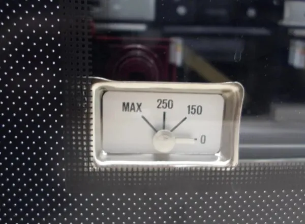 Термометр в духовке