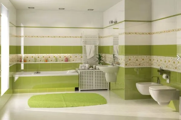 Сочетание плитки в ванной разных цветов и фактур