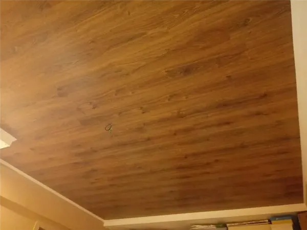 Как крепить ламинат на потолок своими руками